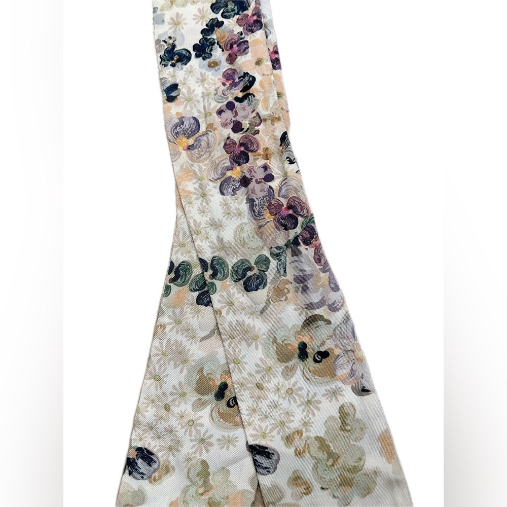 🚩steal authentic Christian Dior Floral Silk Scarf - Picture 3 of 4
